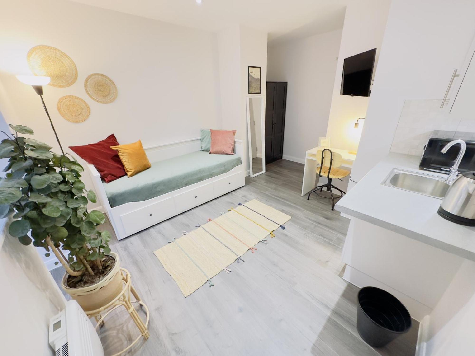 Hackney By Sleepy * London